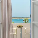 Diogenis * Naxos City