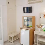 Diogenis Hotel *